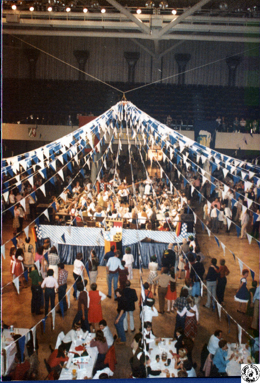 1981 10 10 23 Oktoberfest @ Civic Center.jpg